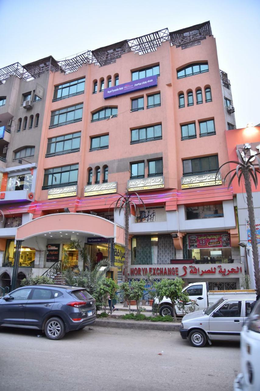 Royal Pyramids Hotel El El Cairo Exterior foto